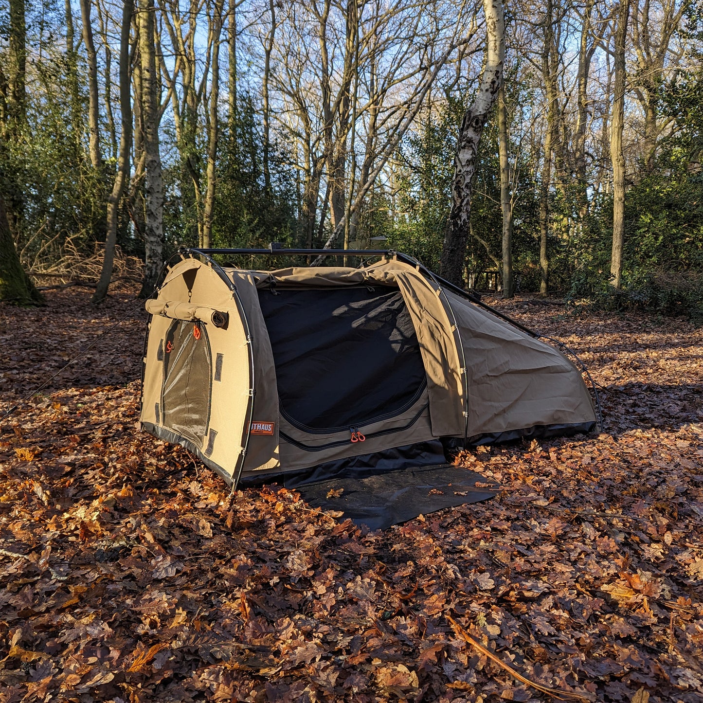 Davenport Canvas Swag 1100