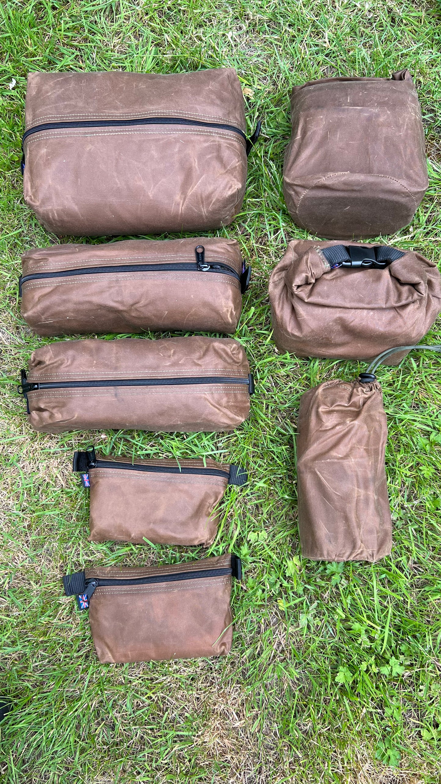 Low Medium Box Pouch